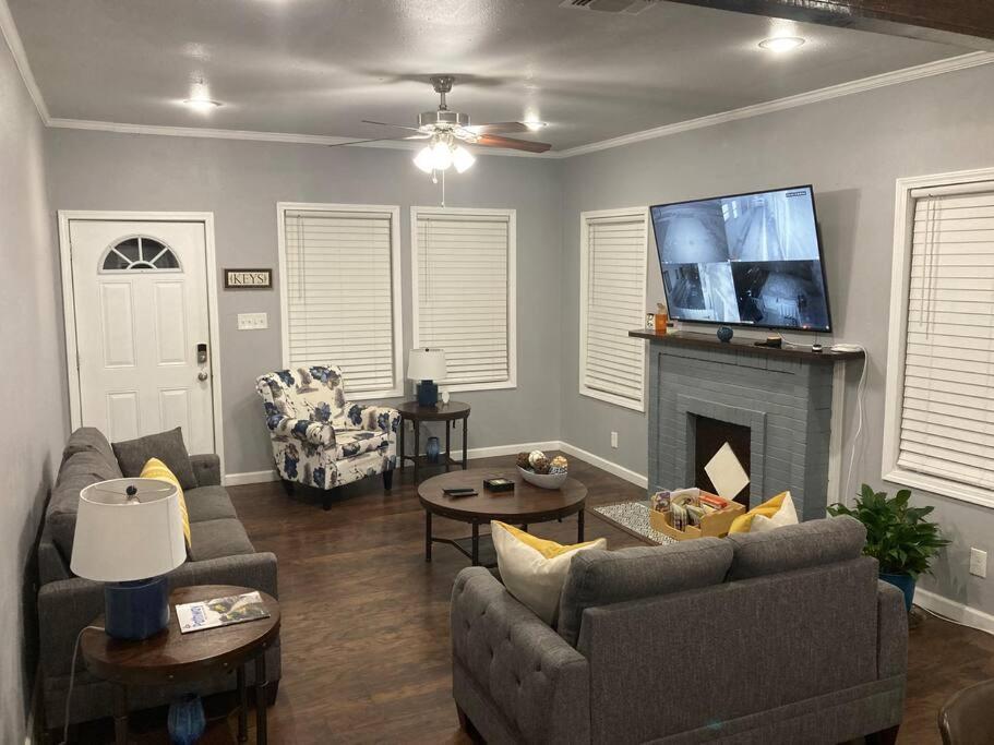 Relaxation On Robinson Villa Shreveport Bagian luar foto